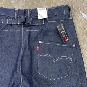 2000 Levis Engineered Jeans 00002-08 (Made in JAPAN) - 31 to 34inch