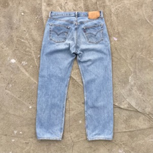 2002 Levis 501 (Made in CANADA) - 35inch