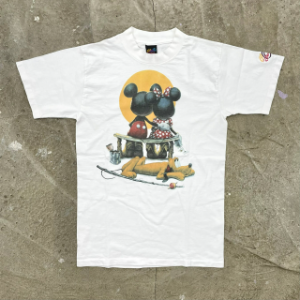 90&#039;s Disney T-shirt (Made in USA)