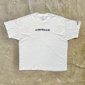 90&#039;s Airwalk Spell Out T-shirt (Made in USA)