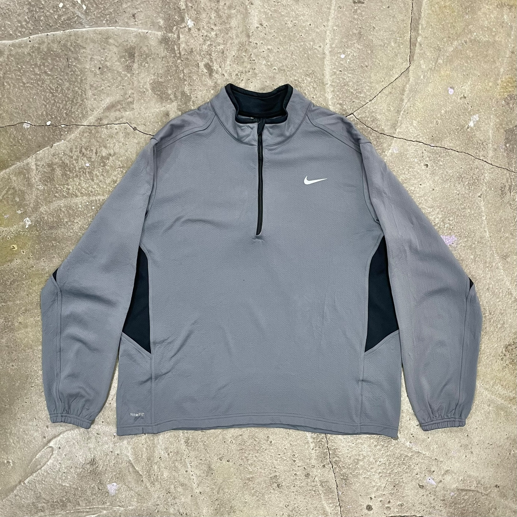 00&#039;s NIKE FIT DRY 1/4 Zip Mesh Pullover - XL