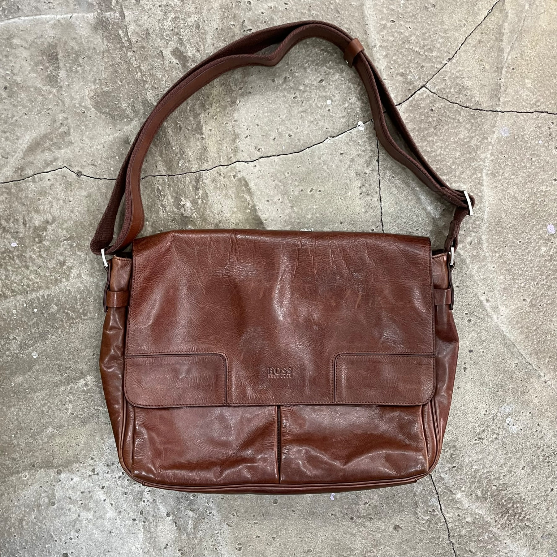 Vintage HUGO BOSS Leather Messenger Bag - 40x30