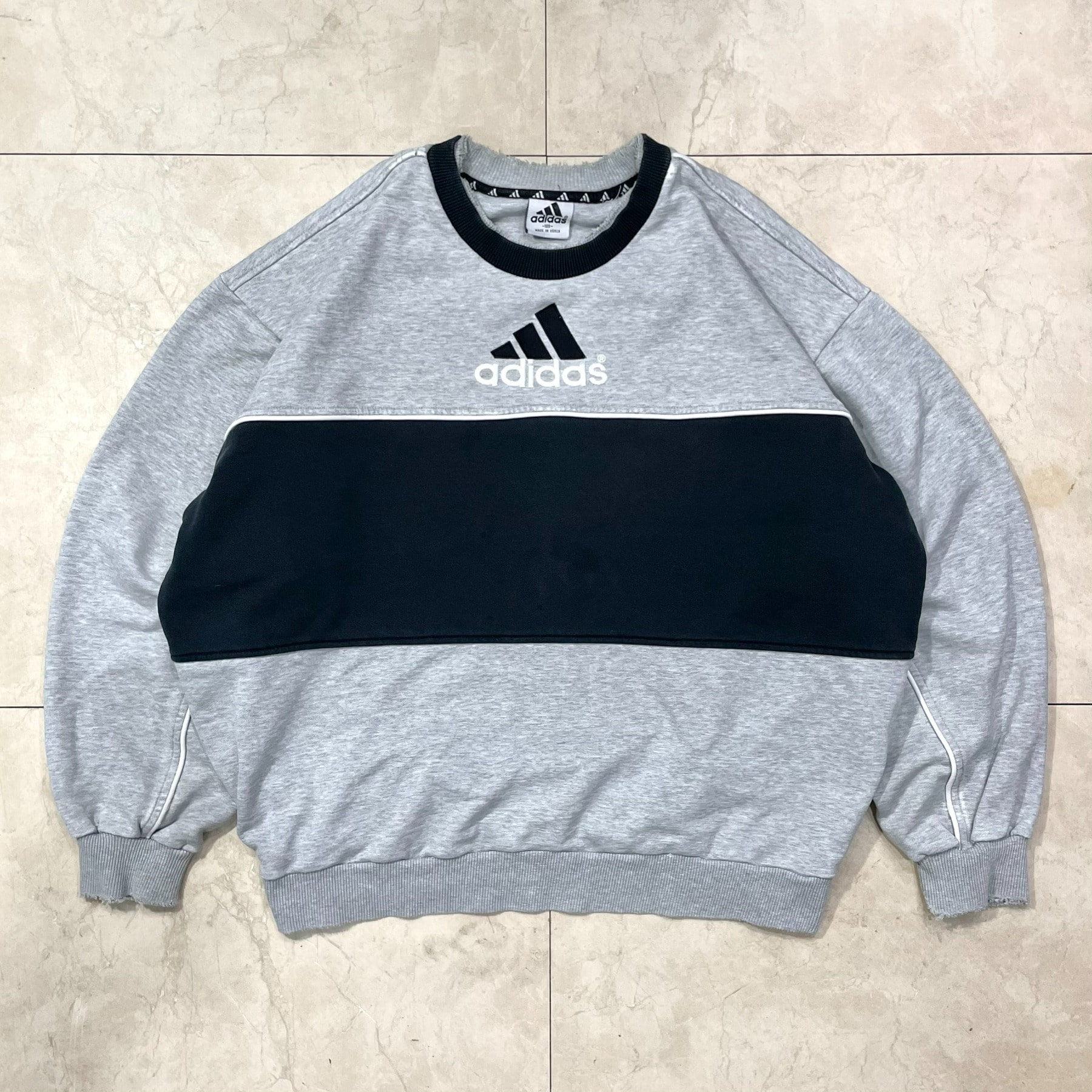 Vintage ADIDAS Sweatshirt - 120