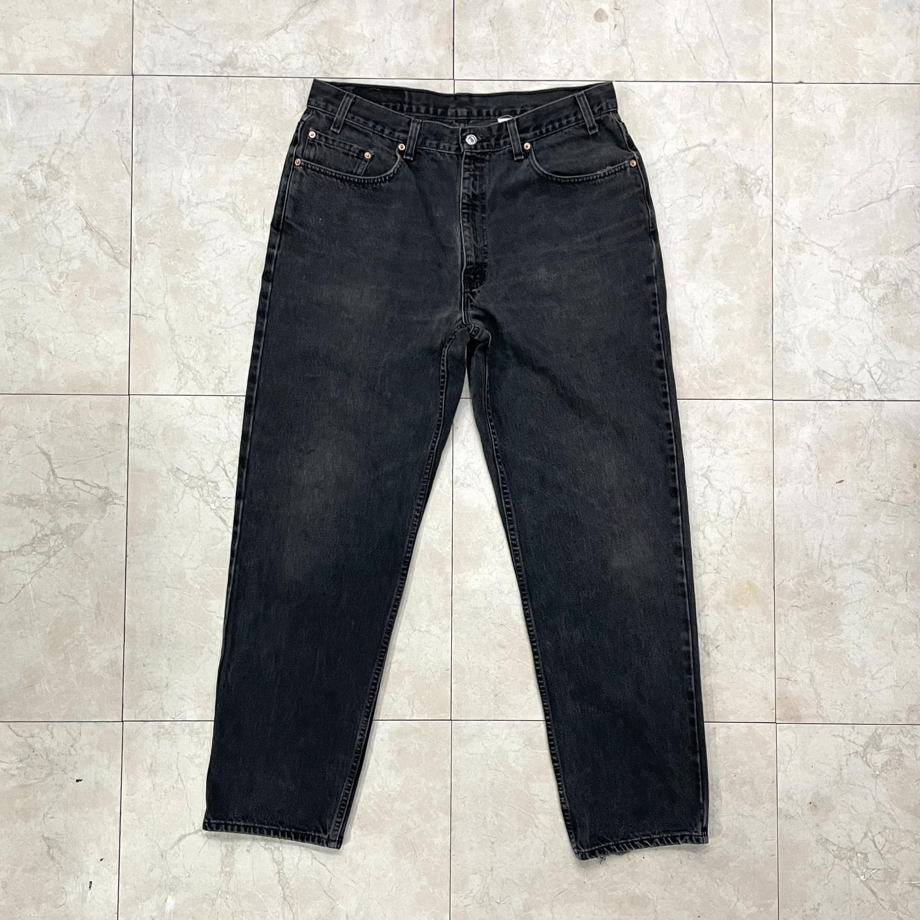 90&#039;s Levis 550 (Made in USA) - 36inch